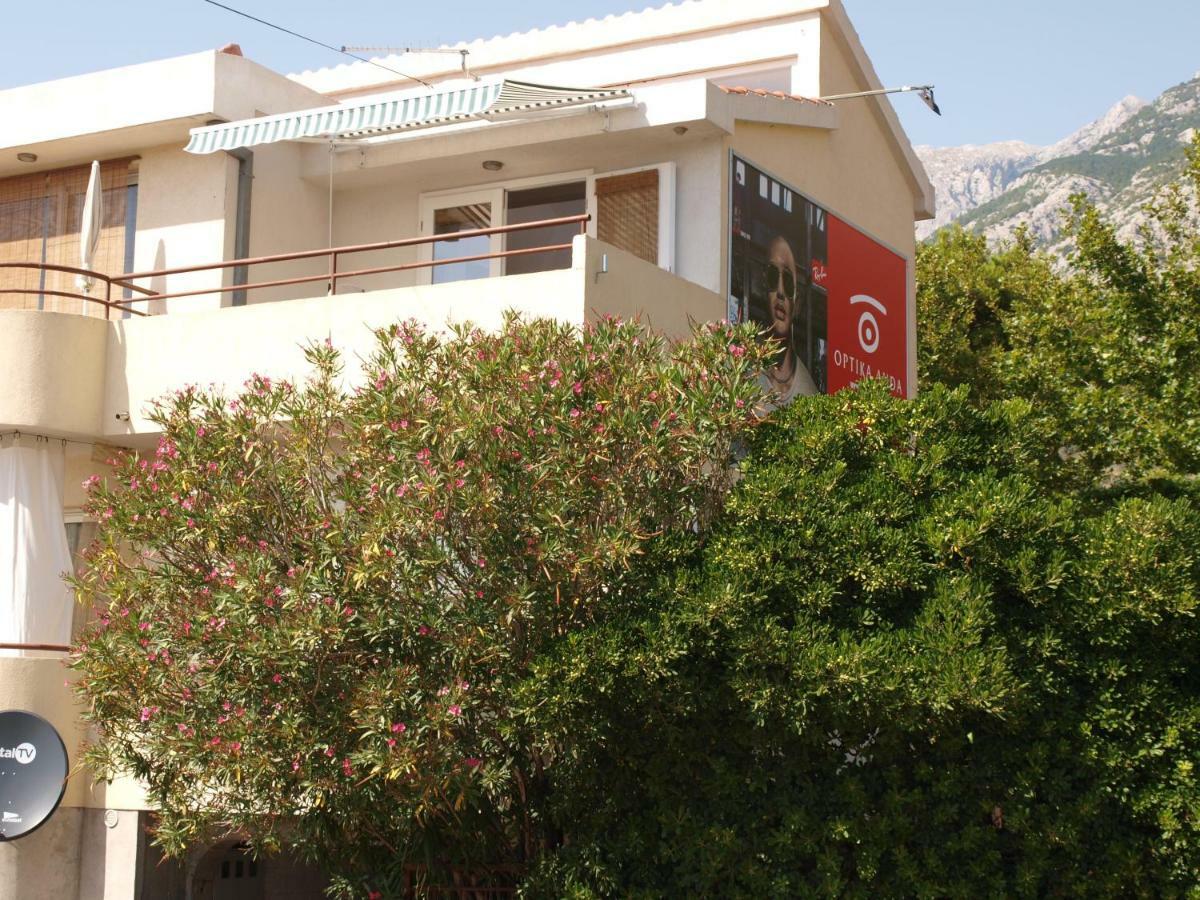 Apartamento Apartman Mak Makarska Exterior foto